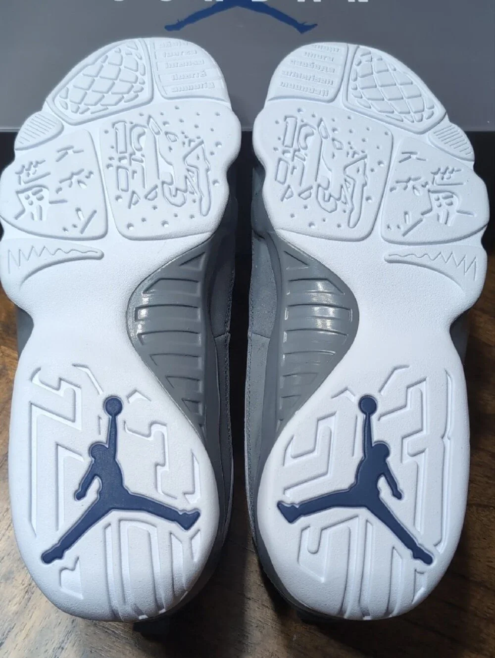 Nike Air Jordan 9 Retro 